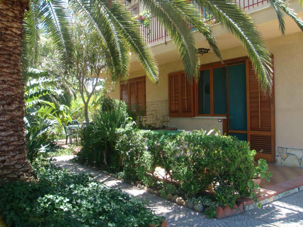 Stanza In Villa Con Giardino Vista Mare Cefalù Extérieur photo