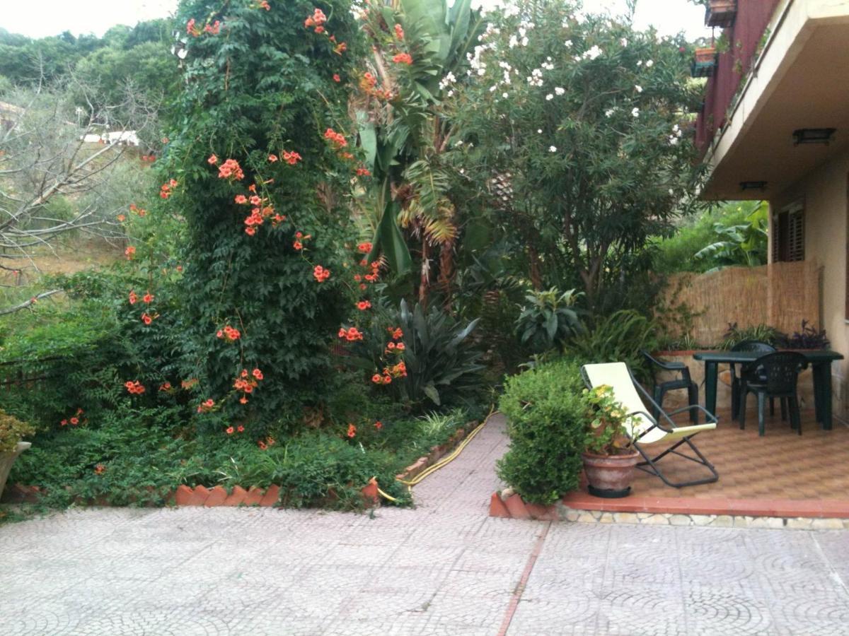 Stanza In Villa Con Giardino Vista Mare Cefalù Extérieur photo