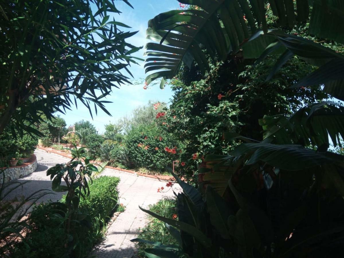 Stanza In Villa Con Giardino Vista Mare Cefalù Extérieur photo